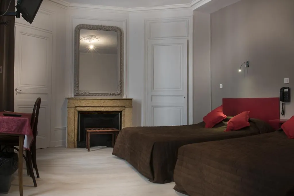 Hotel Moderne Lyon 2*,  Francia